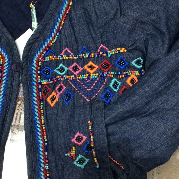 Little girl Embroidered denim jacket - Picture 2 of 6